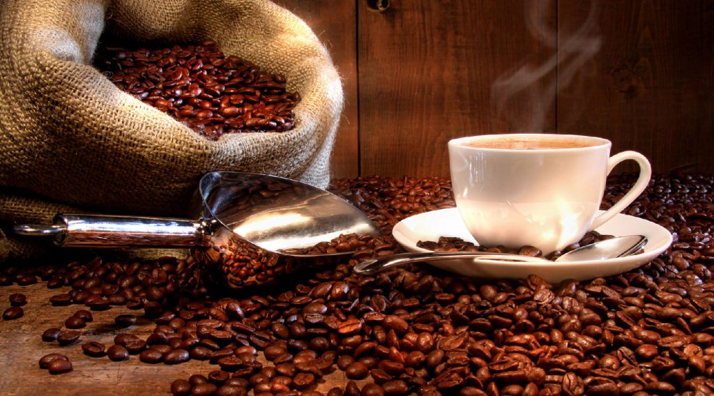 Ready-to-Drink Coffee: A Steaming Hot Trend in the Beverage Market